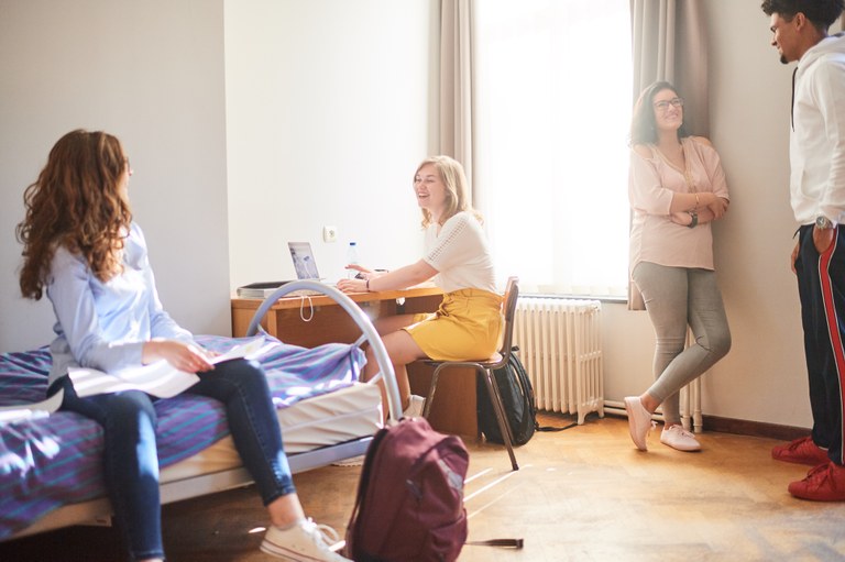 UNamur student room 2.jpg